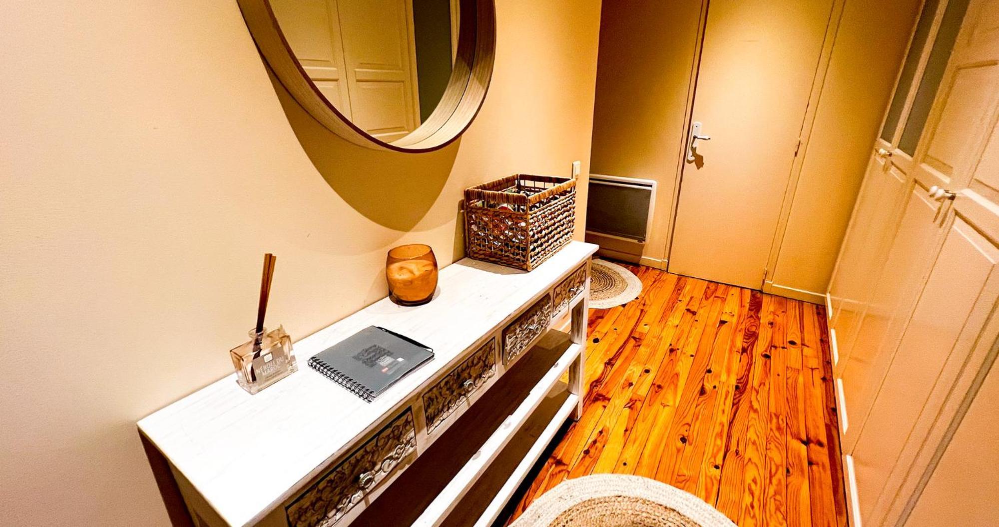 Appartamento Hypercenter - Wifi - In The Heart Of Avignon! Esterno foto