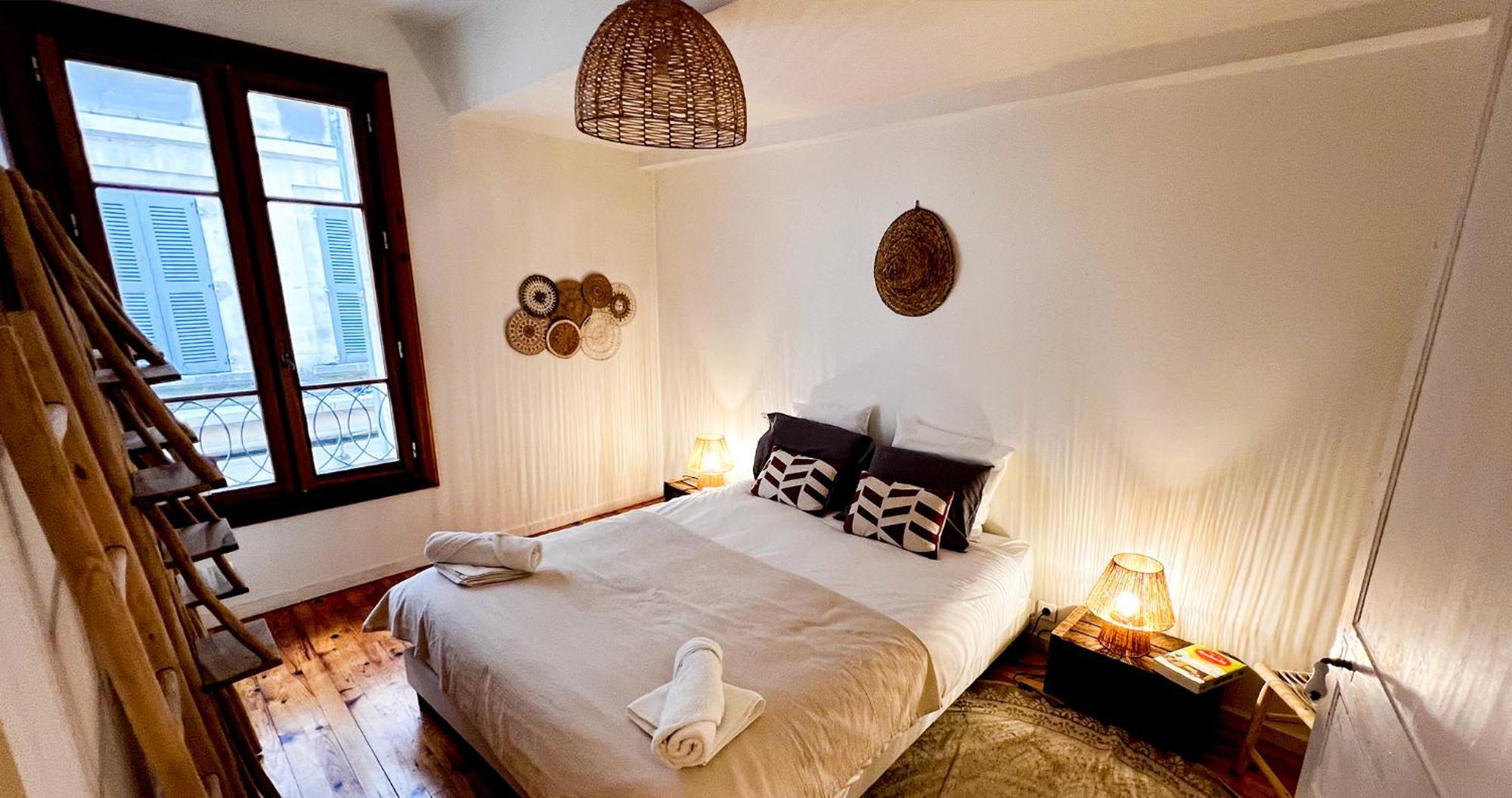 Appartamento Hypercenter - Wifi - In The Heart Of Avignon! Esterno foto